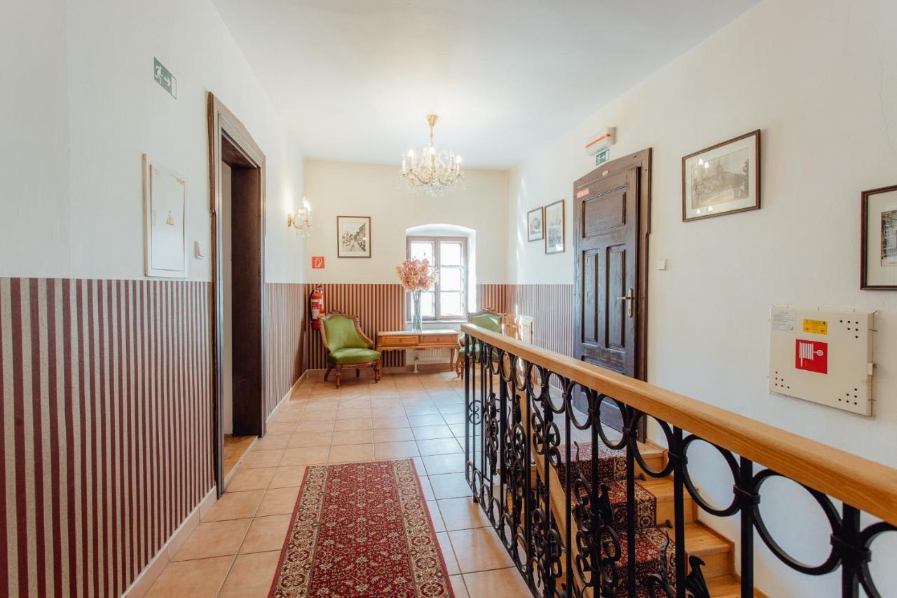 Hotel Salamander Banska Stiavnica Exterior foto