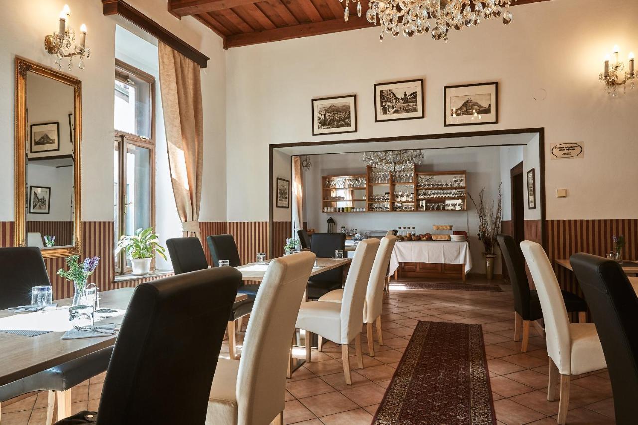Hotel Salamander Banska Stiavnica Exterior foto
