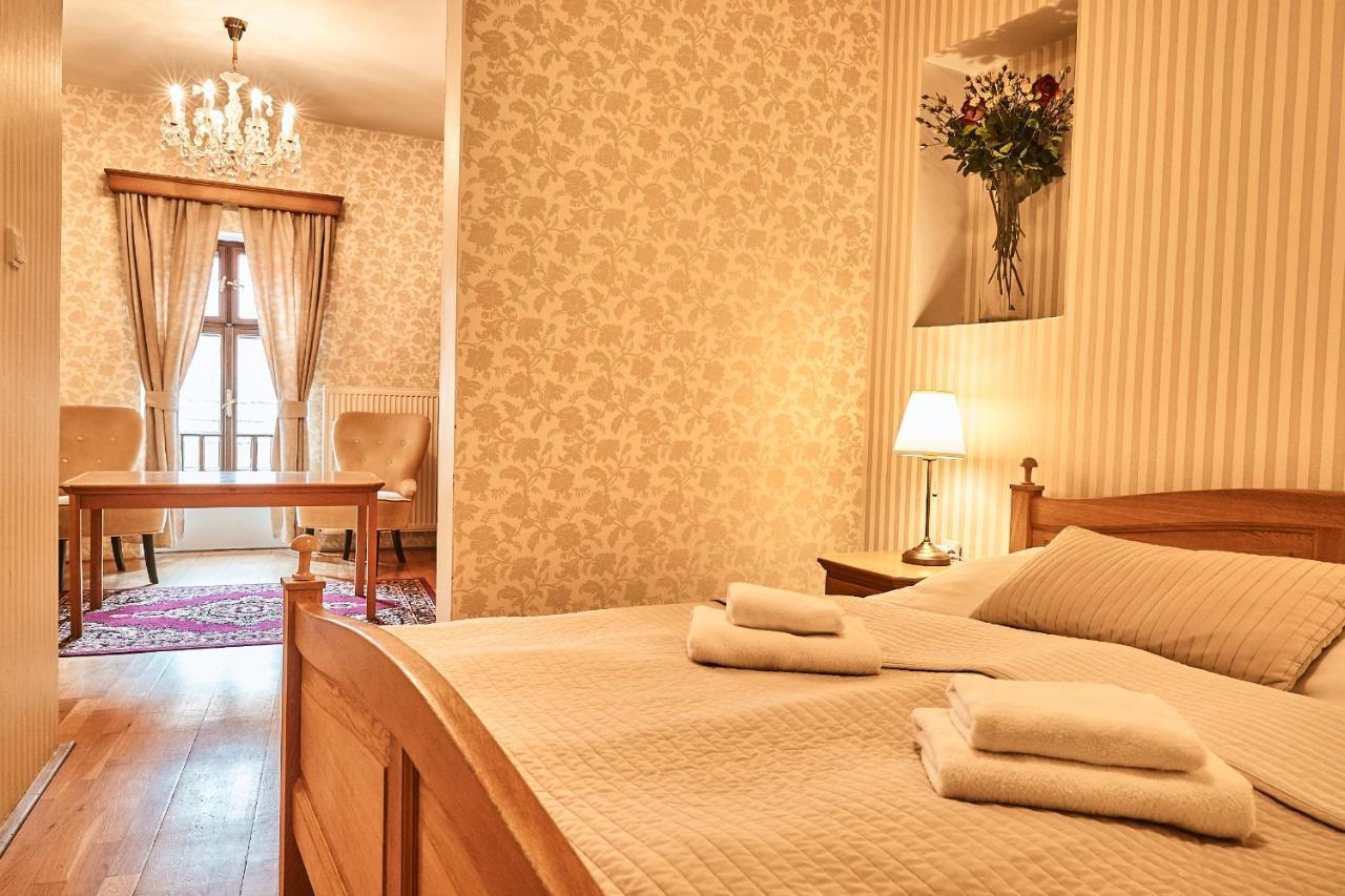 Hotel Salamander Banska Stiavnica Exterior foto