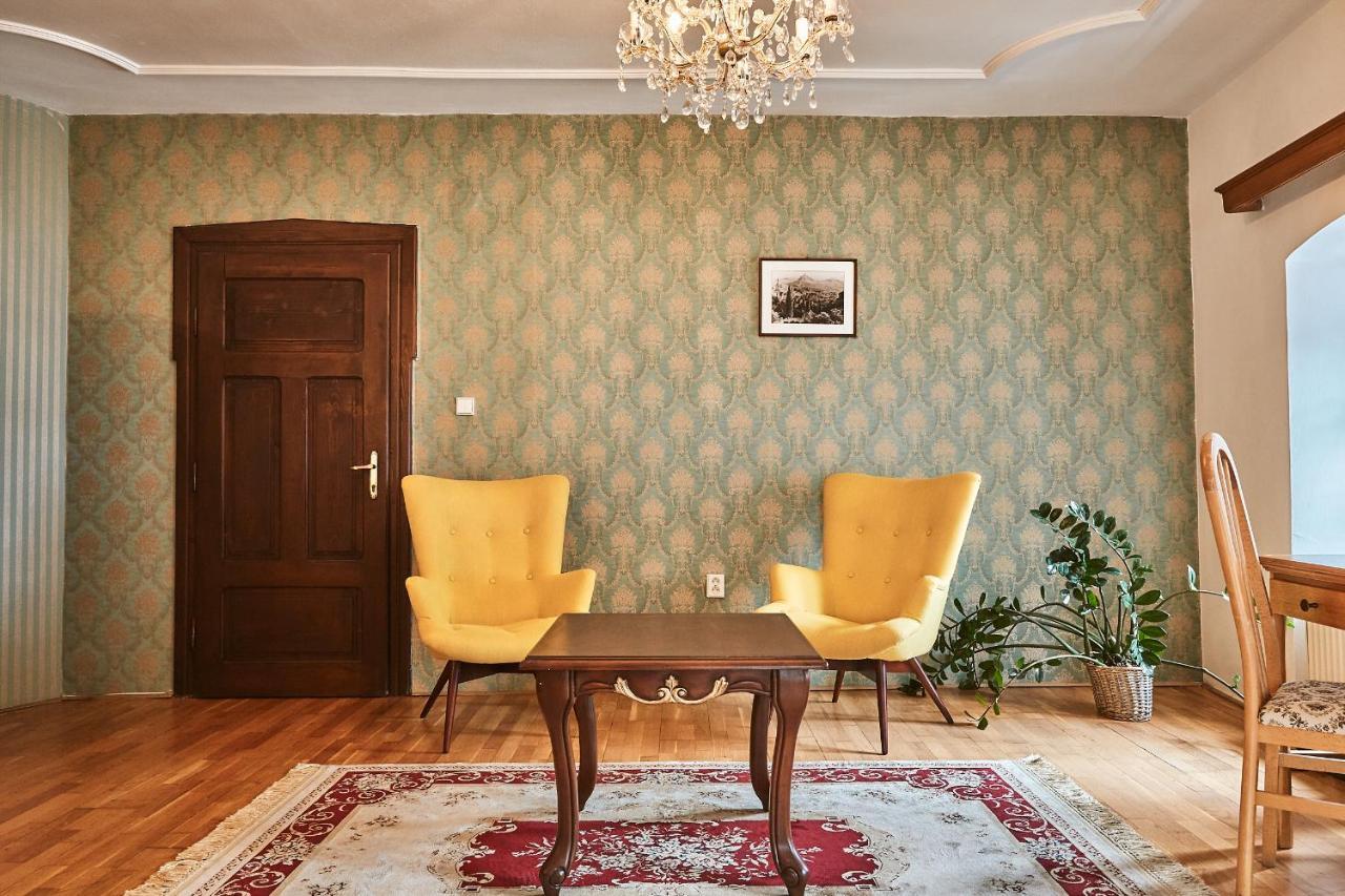 Hotel Salamander Banska Stiavnica Exterior foto