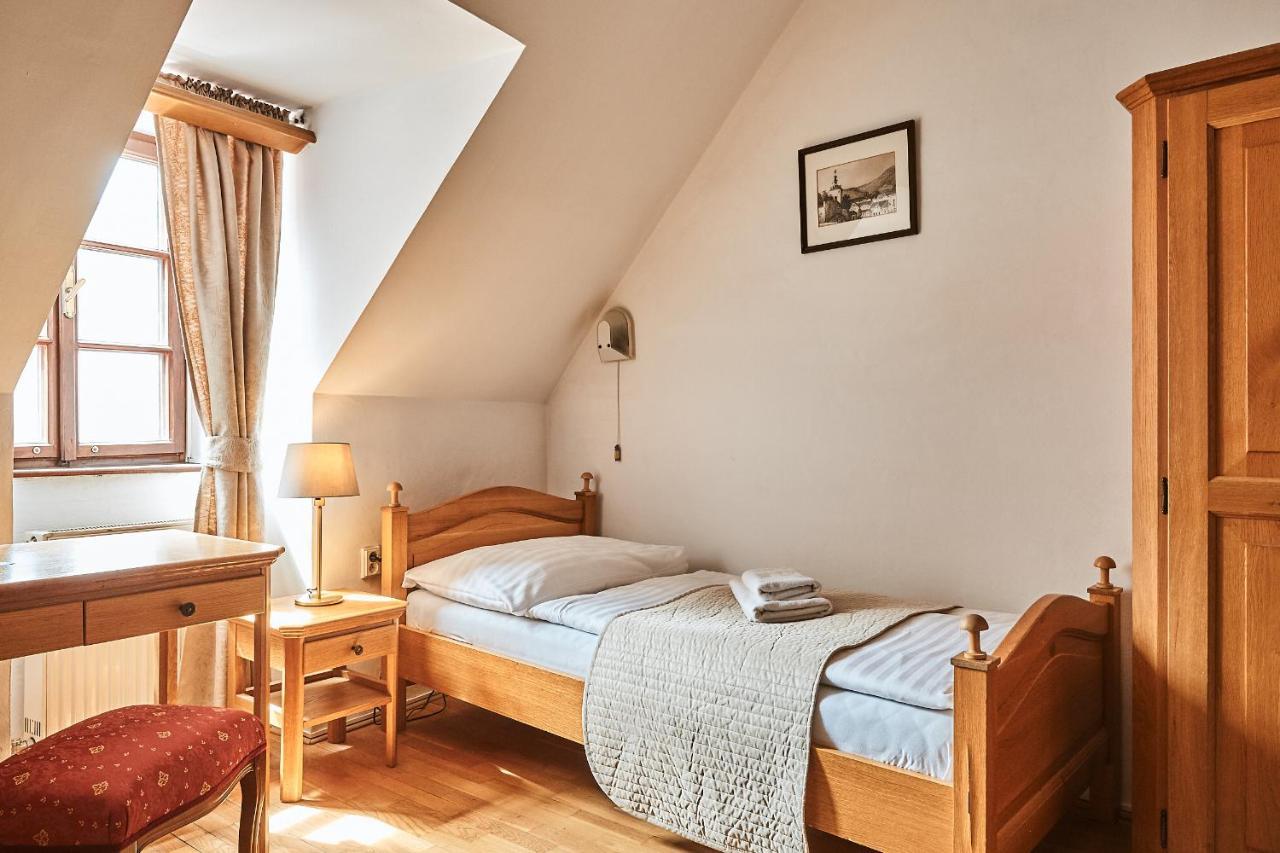 Hotel Salamander Banska Stiavnica Exterior foto