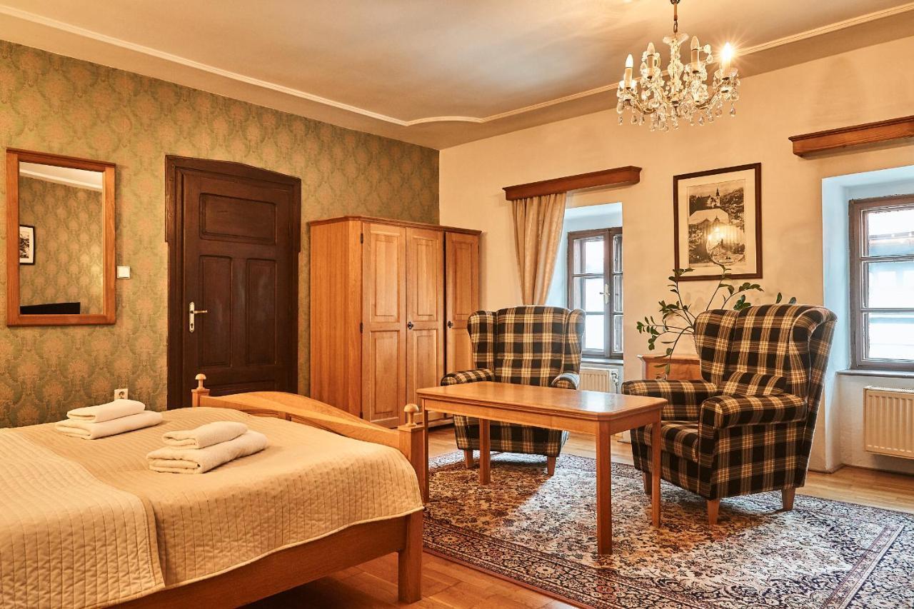 Hotel Salamander Banska Stiavnica Exterior foto